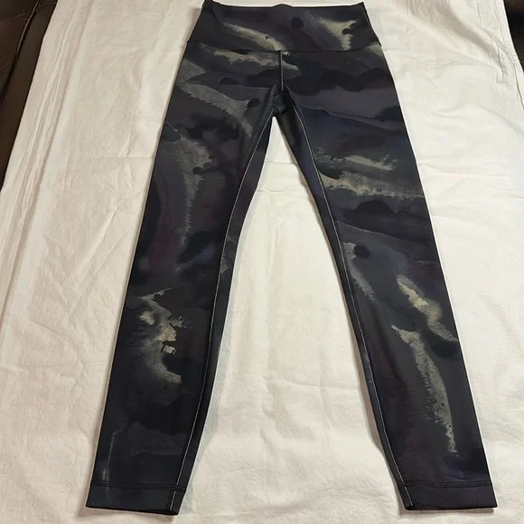 Lululemon Wunder Train High-Rise Tight 25" Size 6 - Picture 3 of 14